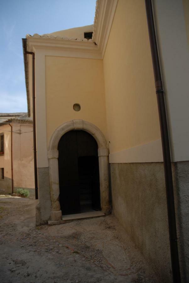 B&B Vallone Del Grano Россано Екстер'єр фото