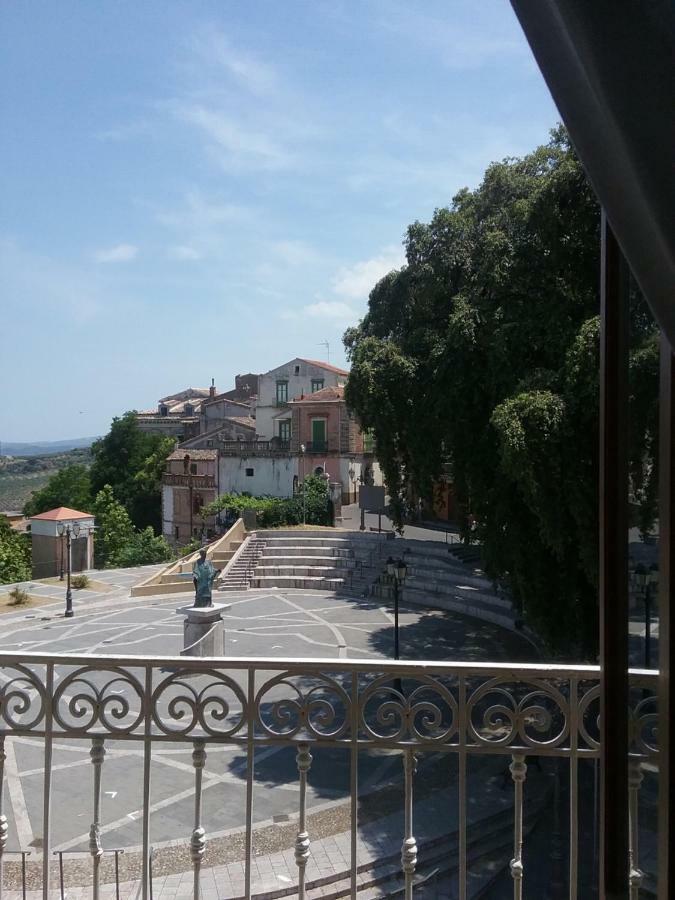 B&B Vallone Del Grano Россано Екстер'єр фото